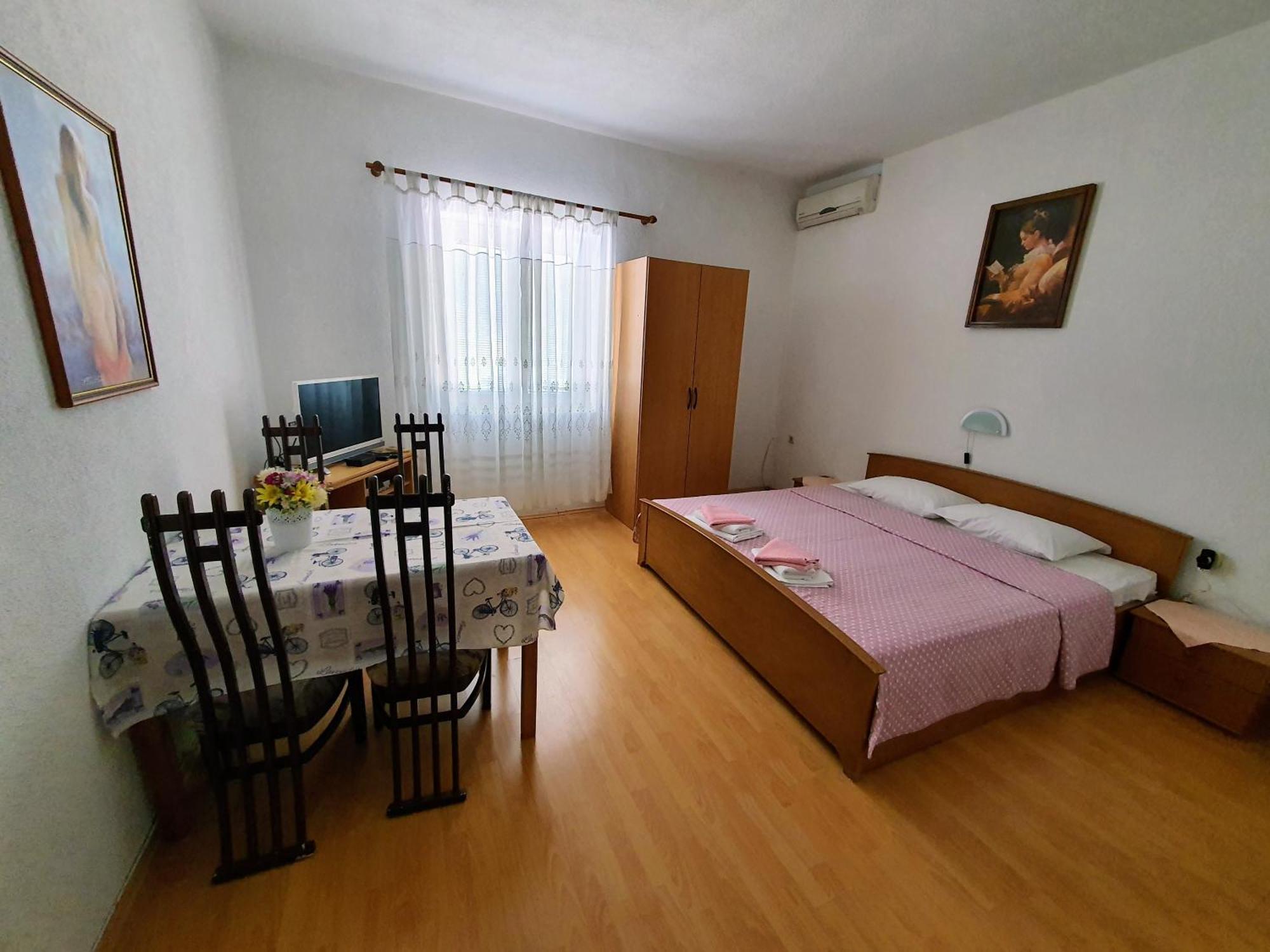Apartments Buffet 2B Sveti Juraj Zimmer foto